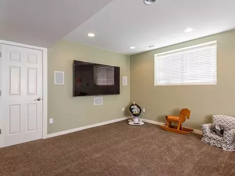 1011 Arthur Dr, Bismarck, ND 58501 photo 18