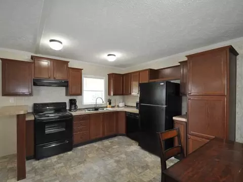 268-2500 Centennial Rd, Bismarck, ND 58503 photo 2