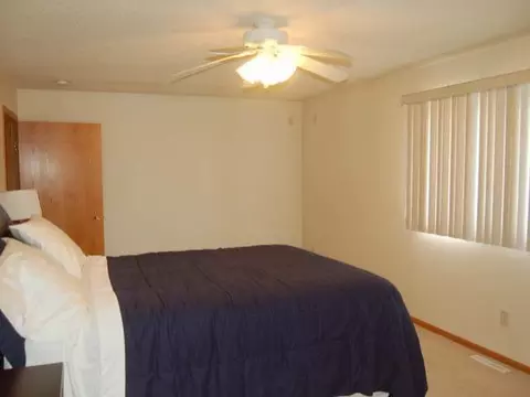 712 Brome Ave, Bismarck, ND 58503 photo 18