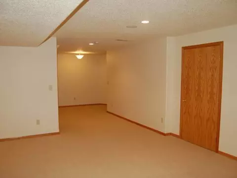 712 Brome Ave, Bismarck, ND 58503 photo 31