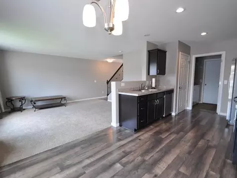 1313 Bayview Ct, Bismarck, ND 58504 photo 3