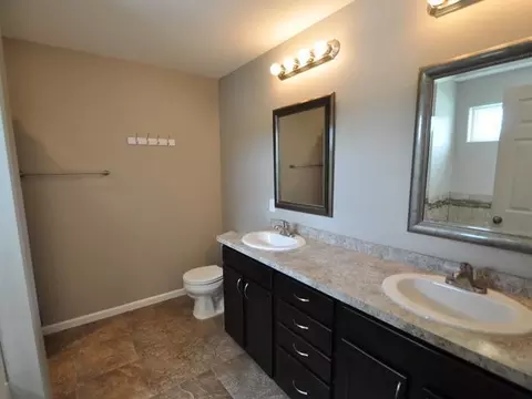 1313 Bayview Ct, Bismarck, ND 58504 photo 10