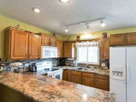 3313 C Ave E, Bismarck, ND 58501 photo 15