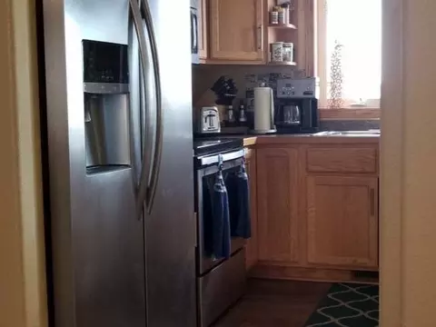 900 27 St SE, Mandan, ND 58554 photo 4