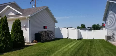 900 27 St SE, Mandan, ND 58554 photo 36