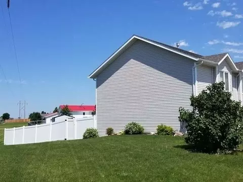 900 27 St SE, Mandan, ND 58554 photo 24