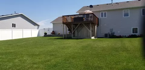 900 27 St SE, Mandan, ND 58554 photo 48
