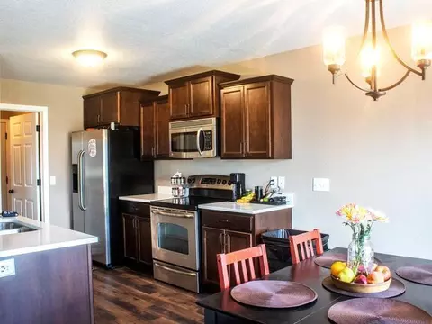 4123 Lorrain Pl, Bismarck, ND 58501 photo 6