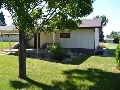 412 3rd St SW, Steele, ND 58482 photo 31