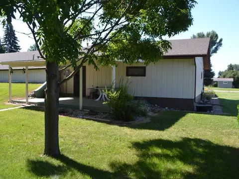 412 3rd St SW, Steele, ND 58482 photo 32
