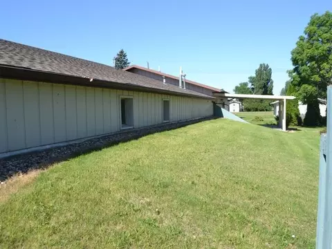 412 3rd St SW, Steele, ND 58482 photo 17