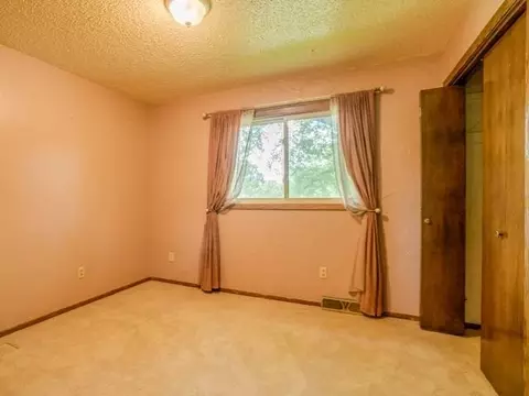 126 Reno Ave E, Bismarck, ND 58504 photo 18