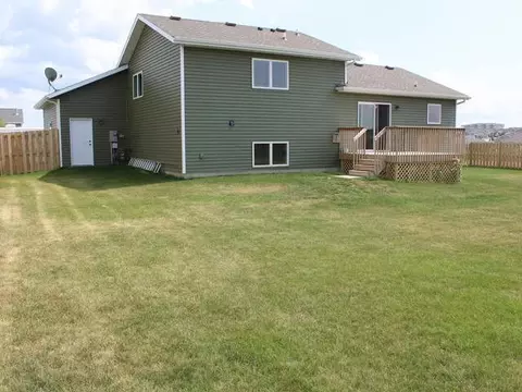 5400 Normandy St, Bismarck, ND 58503 photo 7