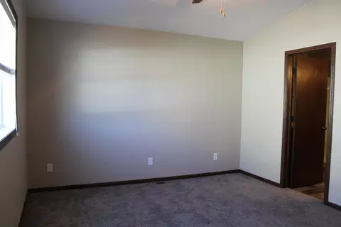 5400 Normandy St, Bismarck, ND 58503 photo 17