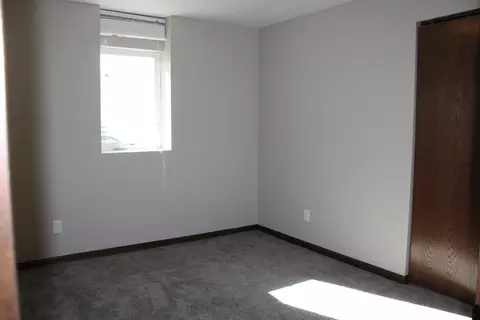 5400 Normandy St, Bismarck, ND 58503 photo 32