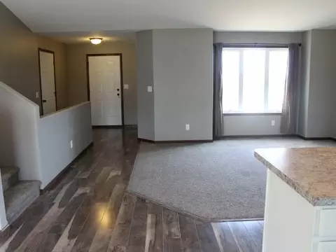 5400 Normandy St, Bismarck, ND 58503 photo 4
