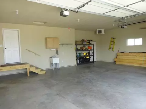 6735 Dolan Dr, Lincoln, ND 58504 photo 13