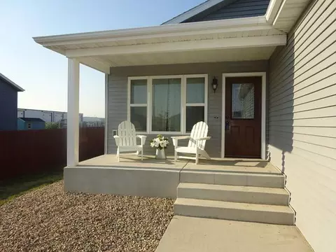 6735 Dolan Dr, Lincoln, ND 58504 photo 1