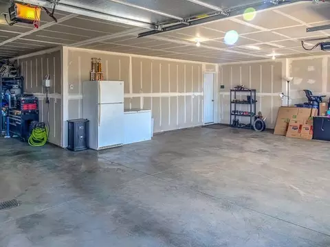 607 Canyon Rd, Mandan, ND 58554 photo 39