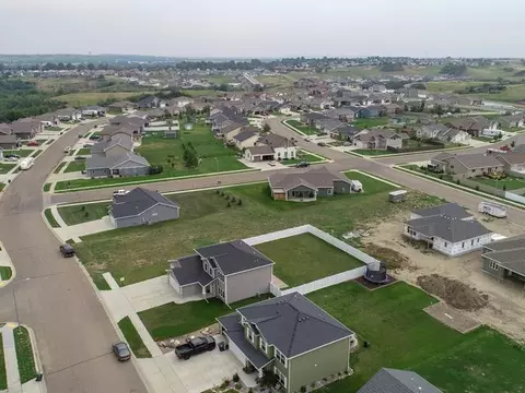 607 Canyon Rd, Mandan, ND 58554 photo 50