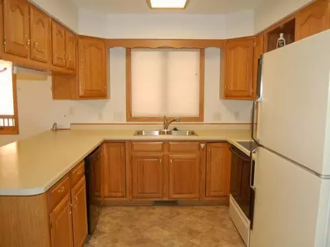 1947 Capitol Ave E, Bismarck, ND 58501 photo 3