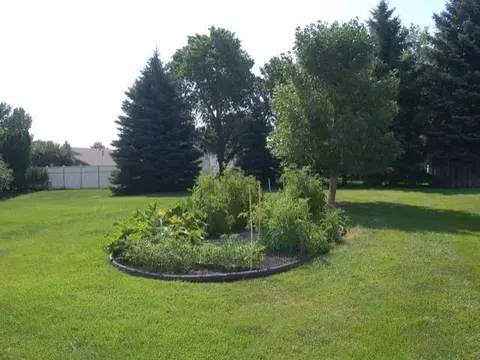 1947 Capitol Ave E, Bismarck, ND 58501 photo 25