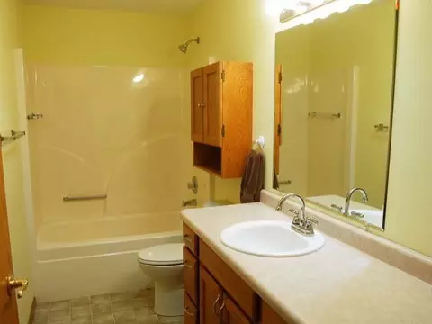 1947 Capitol Ave E, Bismarck, ND 58501 photo 10