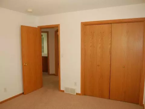 1947 Capitol Ave E, Bismarck, ND 58501 photo 13