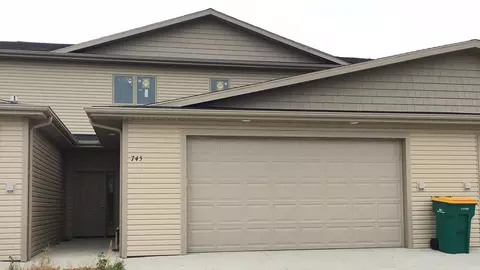 745 Compass Lp, Bismarck, ND 58504 photo 1