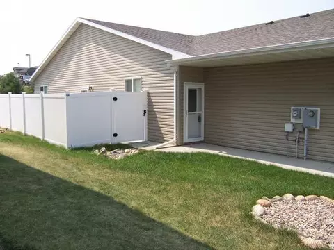 911 Bremner Ave, Bismarck, ND 58503 photo 20