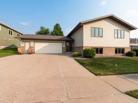 2004 Union Loop NW, Mandan, ND 58554 photo 27