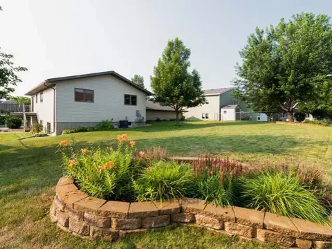 2004 Union Loop NW, Mandan, ND 58554 photo 28