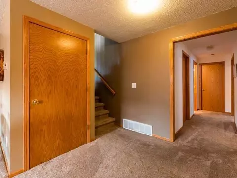 2004 Union Loop NW, Mandan, ND 58554 photo 17