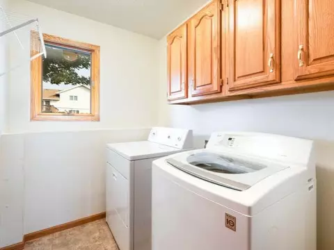 2004 Union Loop NW, Mandan, ND 58554 photo 16