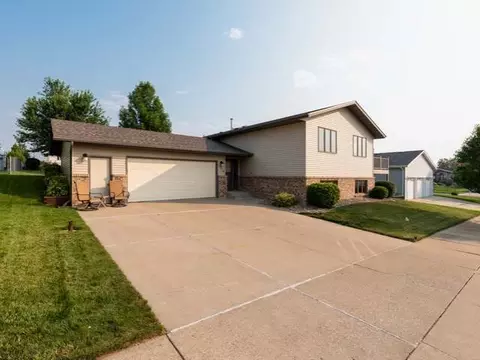 2004 Union Loop NW, Mandan, ND 58554 photo 35