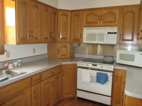 450 Interstate Ave E, Bismarck, ND 58501 photo 2