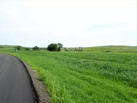 14865 Paniolo Way, Bismarck, ND 58503 photo 2