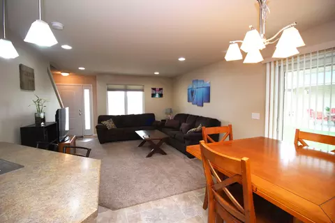 726 Compass Ln, Bismarck, ND 58504 photo 8
