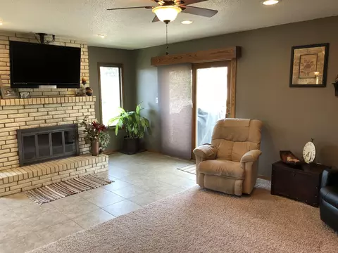 2444 Boulevard Ave E, Bismarck, ND 58501 photo 18