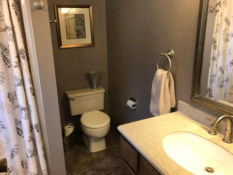 2444 Boulevard Ave E, Bismarck, ND 58501 photo 44