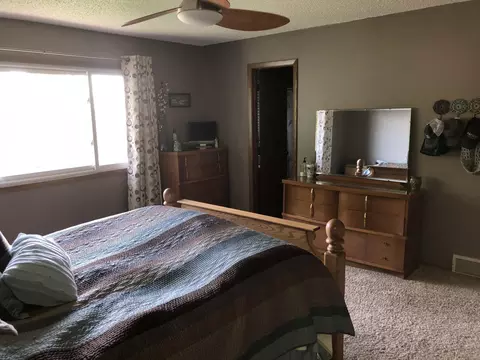 2444 Boulevard Ave E, Bismarck, ND 58501 photo 40