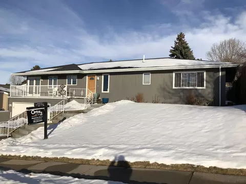 2444 Boulevard Ave E, Bismarck, ND 58501 photo 5