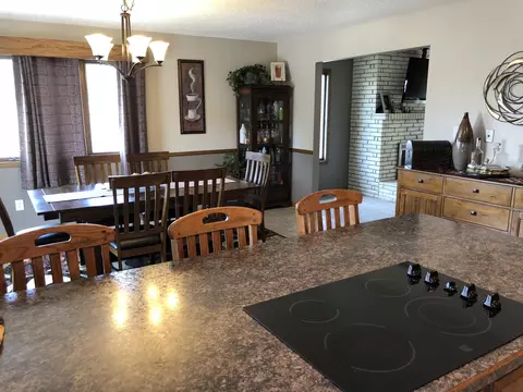 2444 Boulevard Ave E, Bismarck, ND 58501 photo 15