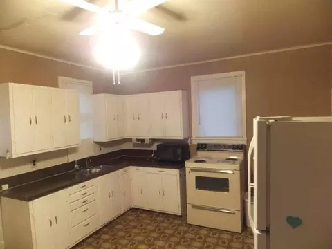 128 Maple St N, Hebron, ND 58638 photo 3