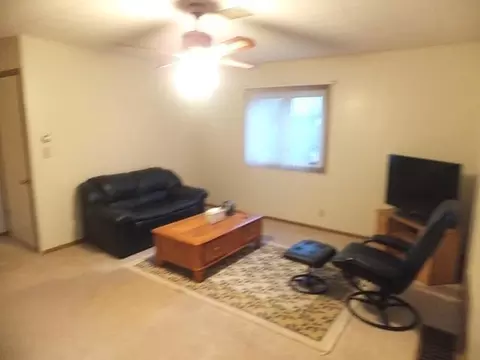 128 Maple St N, Hebron, ND 58638 photo 10