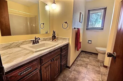 200 Estevan Dr, Bismarck, ND 58503 photo 13