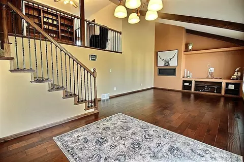 200 Estevan Dr, Bismarck, ND 58503 photo 3