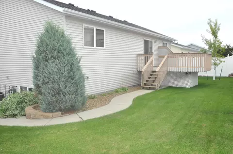 2422 Lacorte Lp Loop, Bismarck, ND 58503 photo 60
