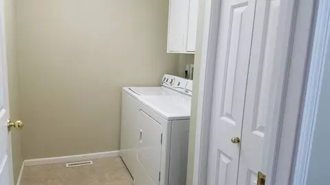 3518 Viewpoint Dr, Bismarck, ND 58503 photo 11