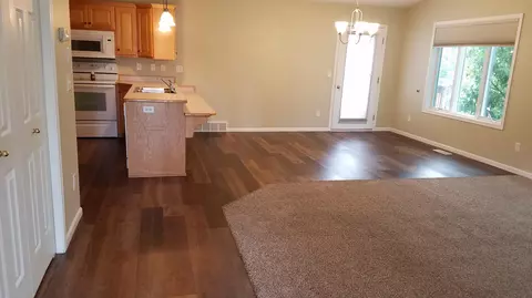 3518 Viewpoint Dr, Bismarck, ND 58503 photo 7